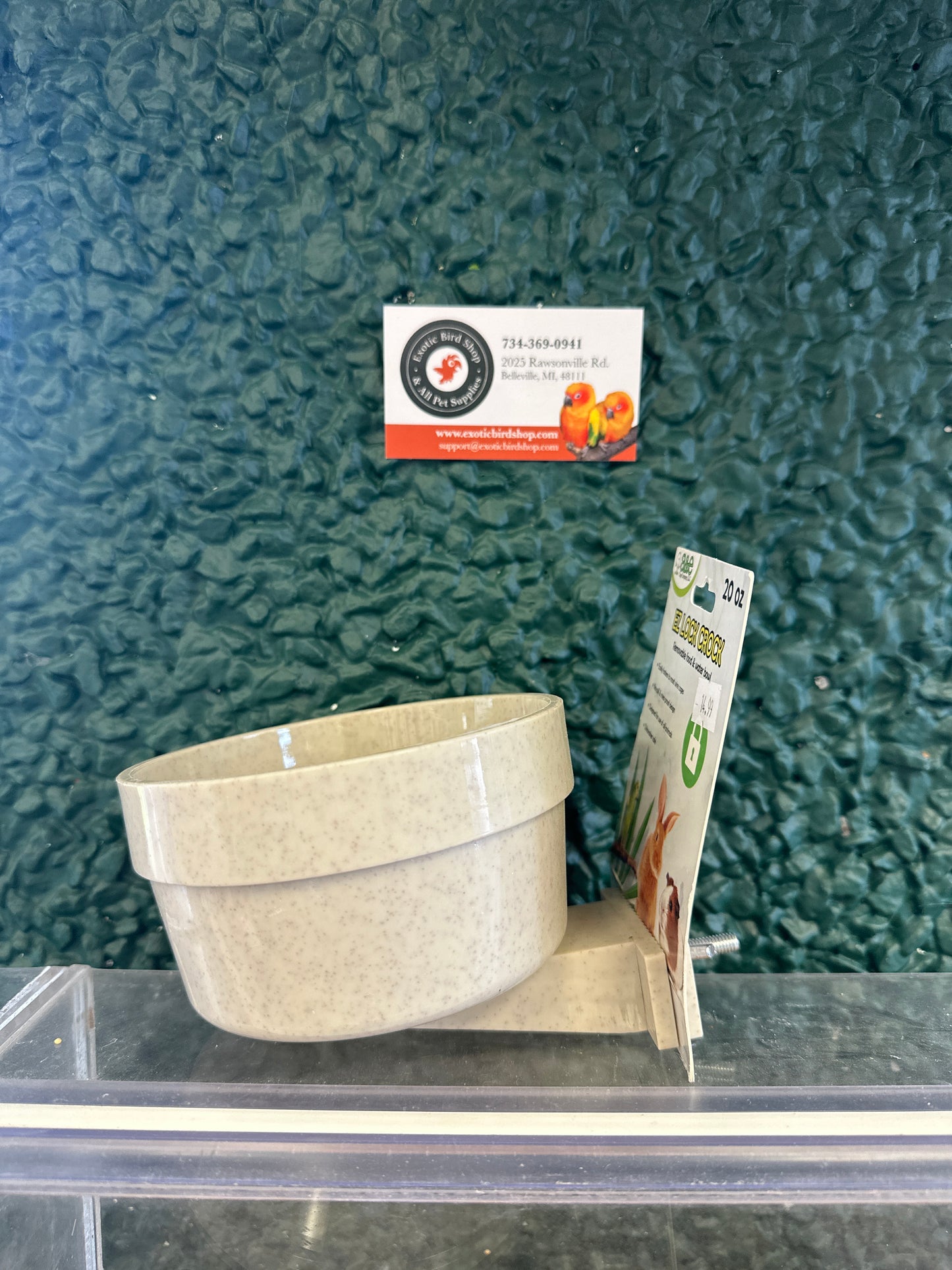 A&E Ez Lock Crock 20 Oz