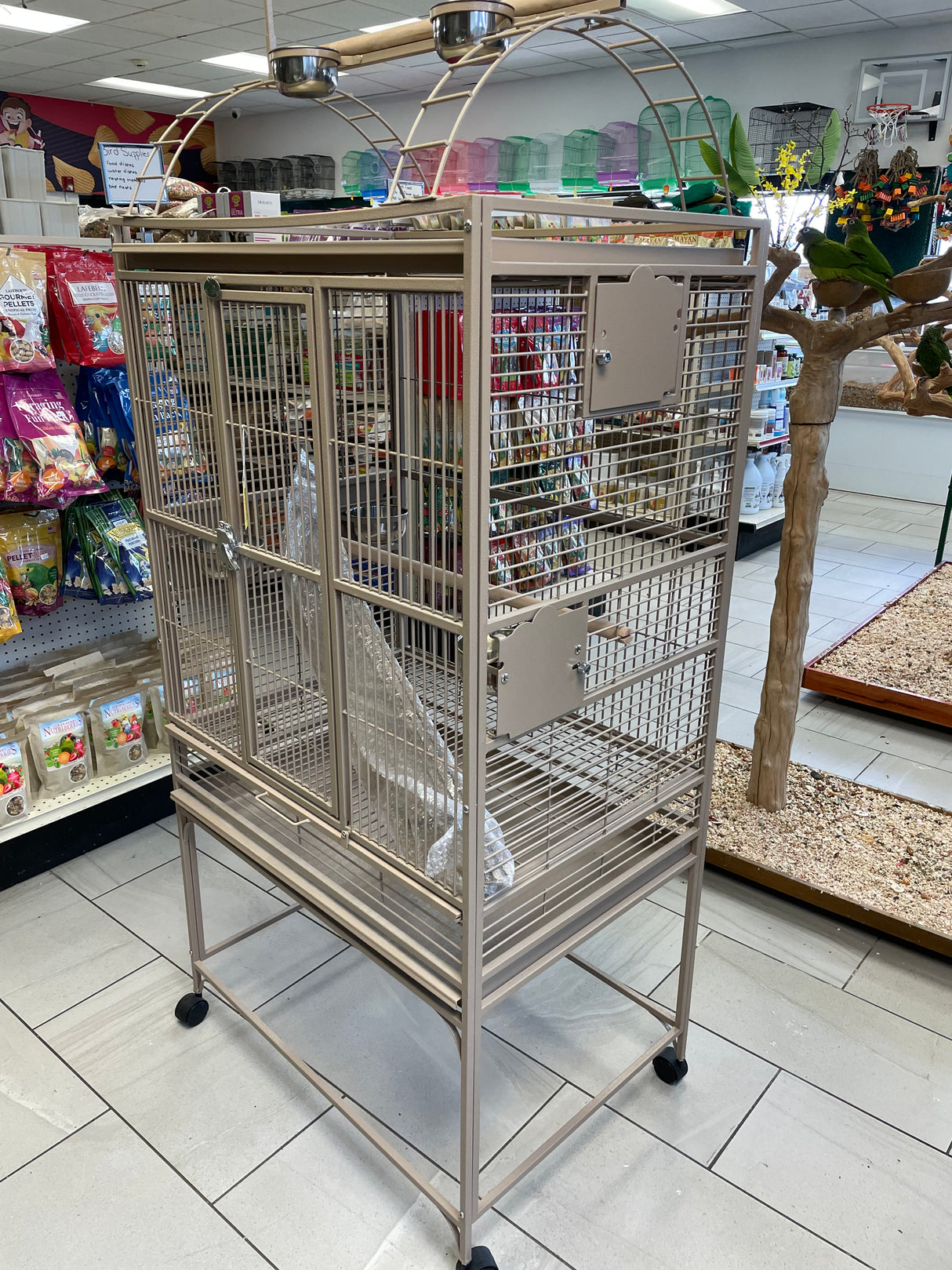 A&E 32”x23”x66” Playtop Cage - 8003223