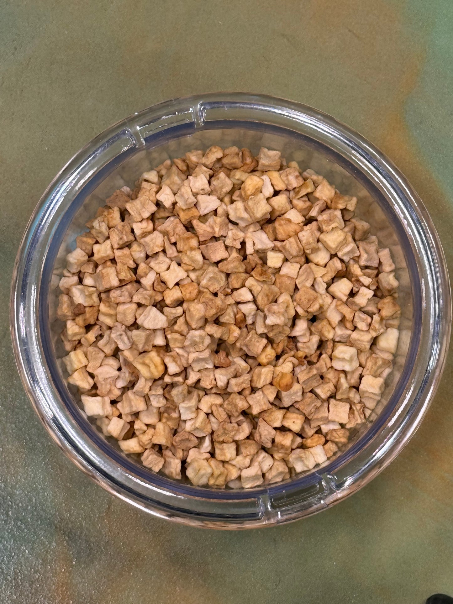 Apple dices - per lb