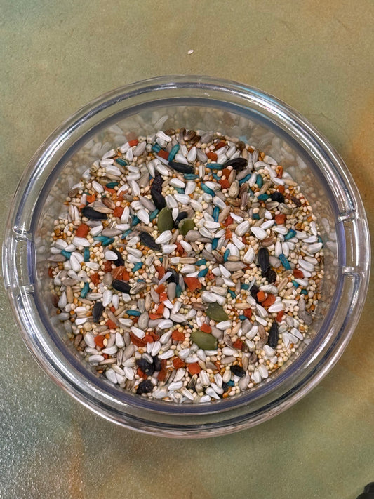 Lovebird & Cockatiel Kraze - per lb